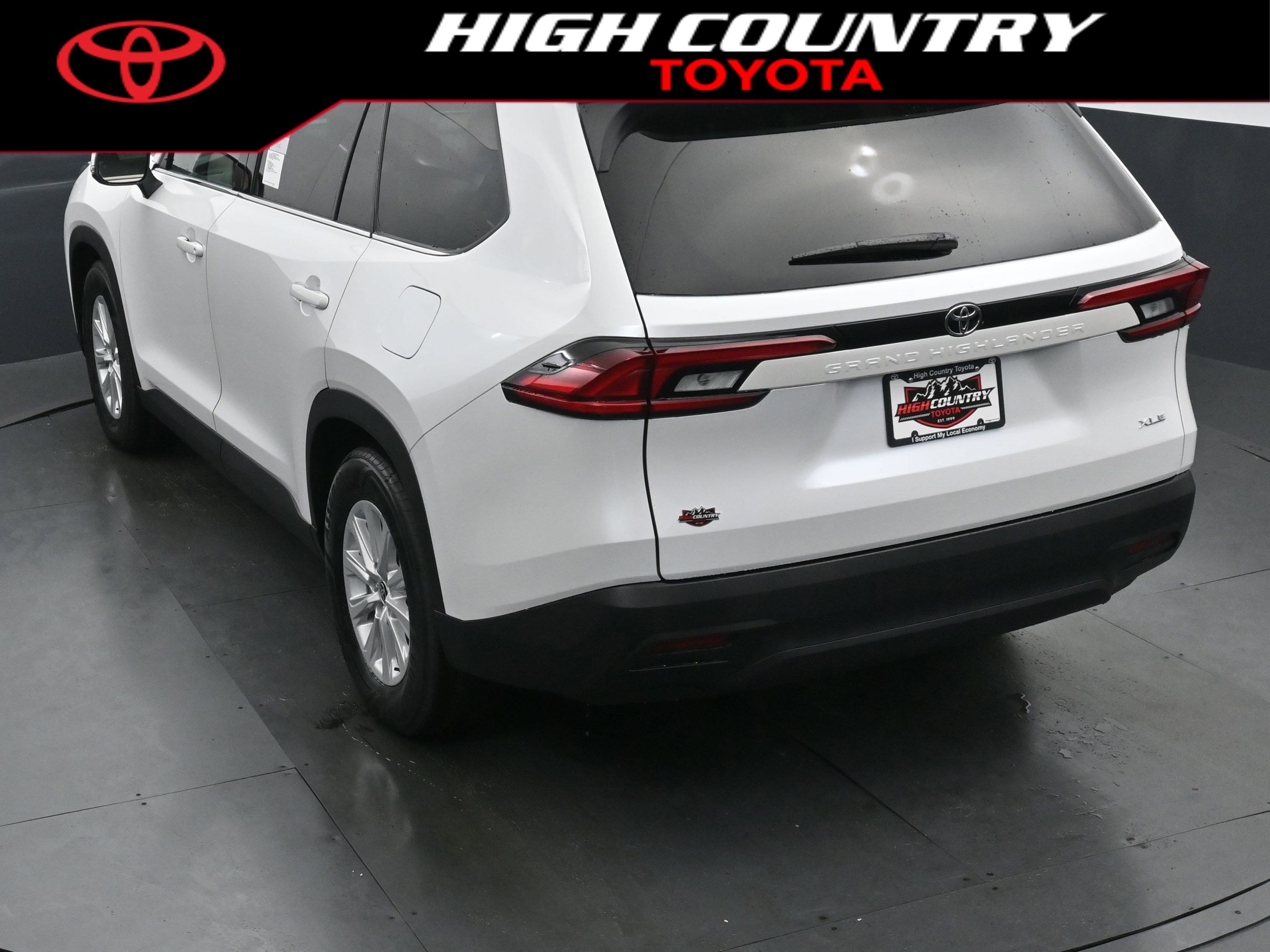 New 2026 Toyota Grand Highlander XLE image 30