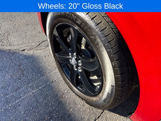 Certified 2023 Buick Enclave Essence w/ Sport Touring Edition AWD/4WD image 17