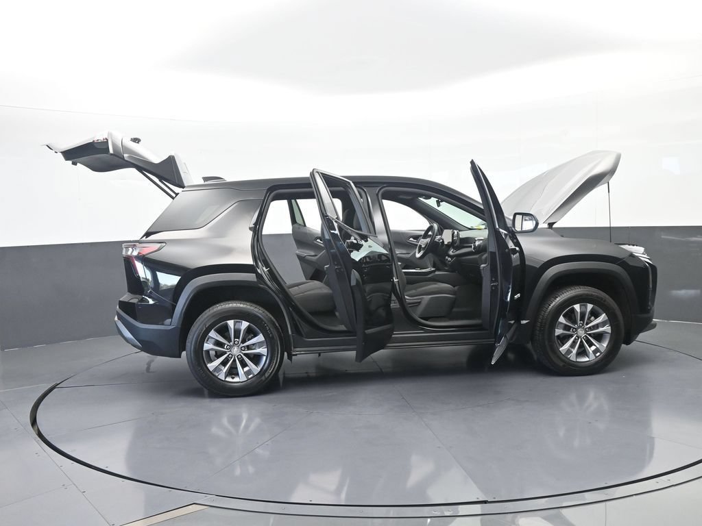 Used 2026 Chevrolet Equinox LT FWD image 72