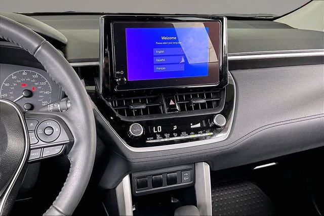 Used 2024 Toyota Corolla Cross LE w/ Moonroof Package FWD image 9