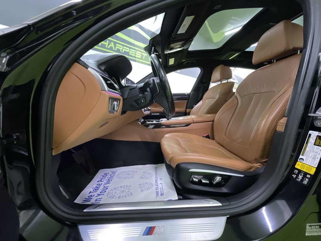 Used 2016 BMW 750i xDrive image 18