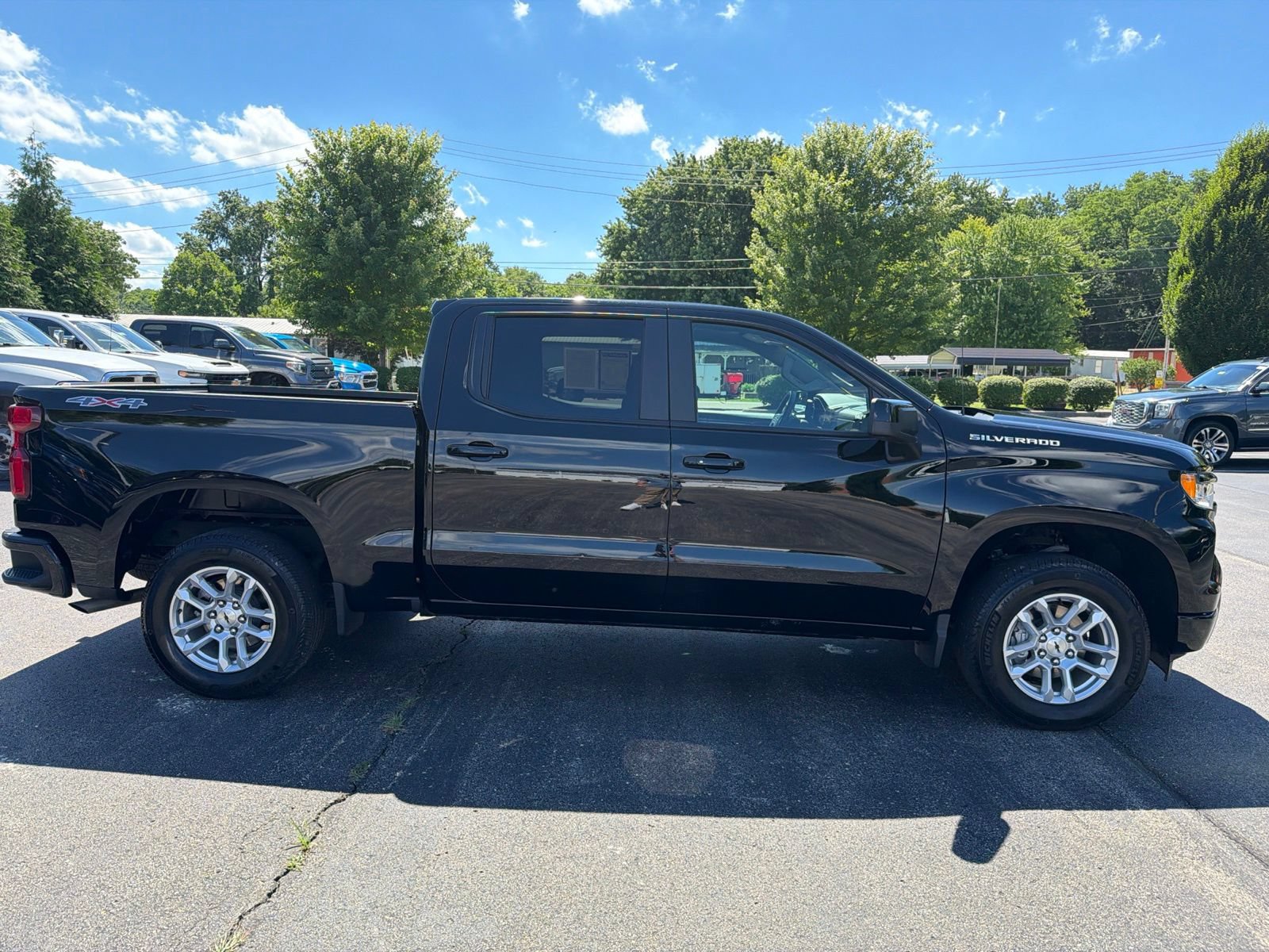 Certified 2026 Chevrolet Silverado 1500 RST AWD/4WD image 6