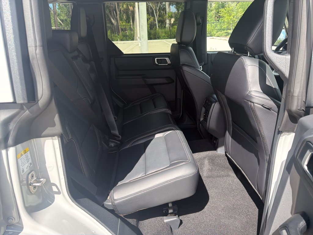 New 2026 Ford Bronco Outer Banks AWD/4WD image 28