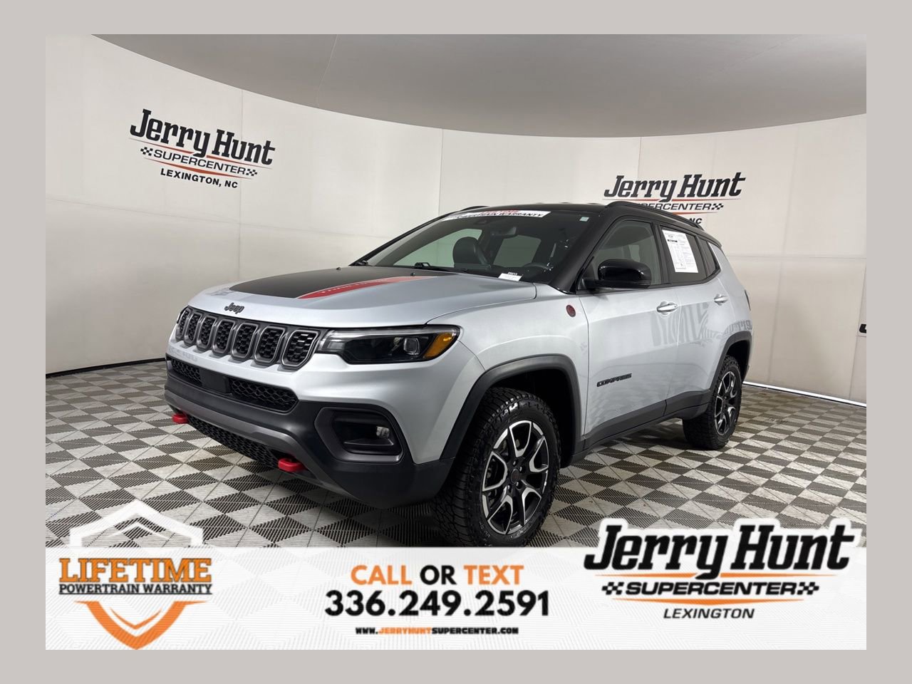 Used 2025 Jeep Compass Trailhawk w/ Trailhawk Elite Group
