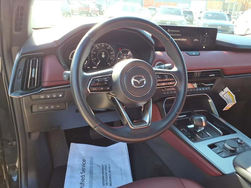 Used 2025 MAZDA CX-70 Plug-In Hybrid w/ Premium Plus image 16