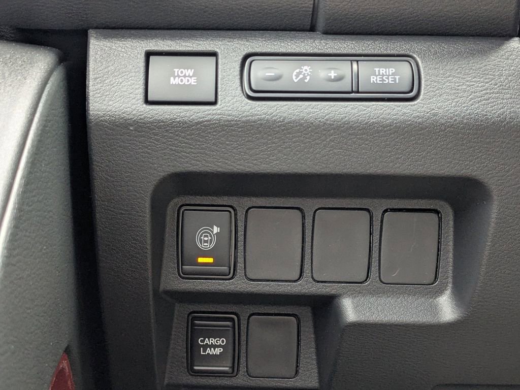 Used 2026 Nissan Frontier PRO-4X w/ Tow Package image 23