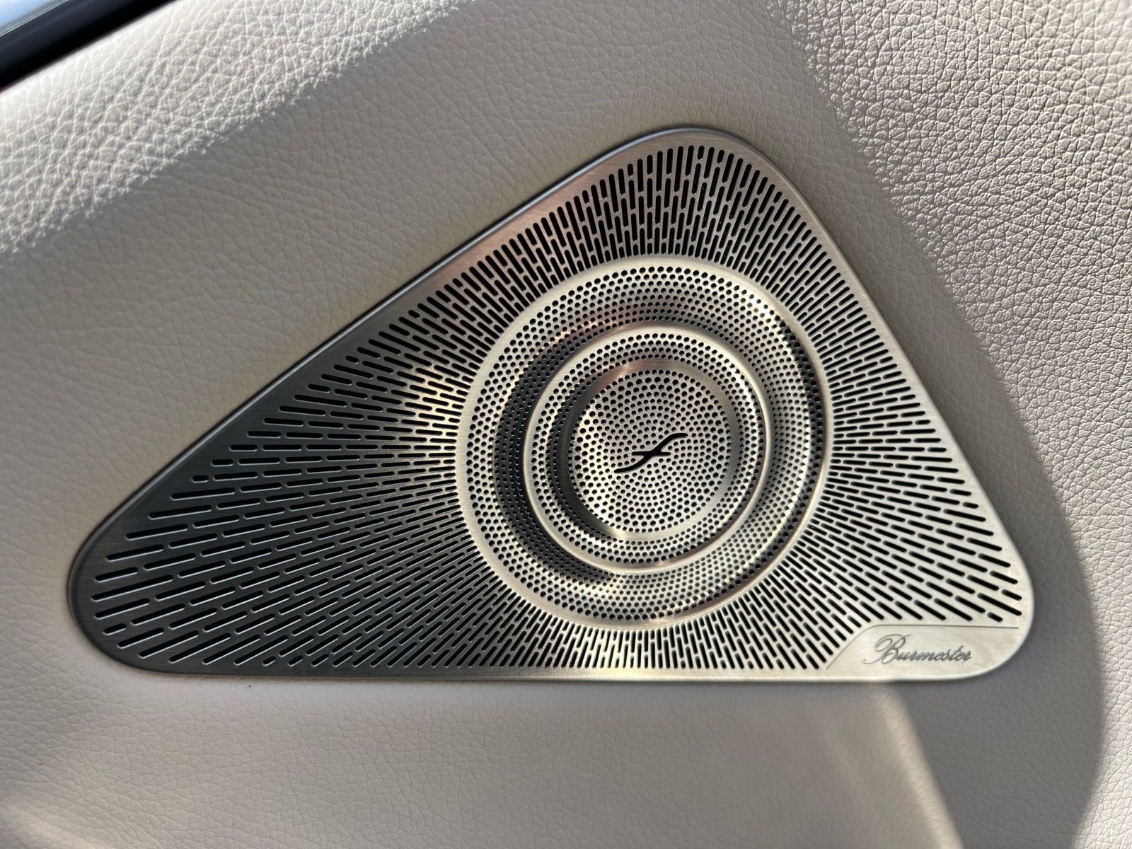 Used 2023 Mercedes-Benz S 500 4MATIC image 38