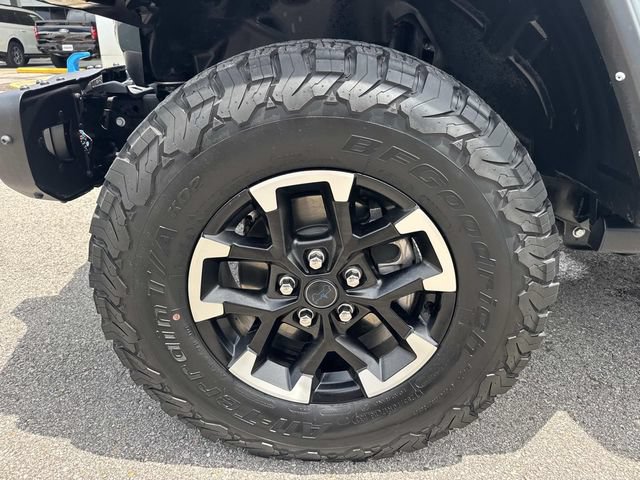 Used 2024 Jeep Wrangler Unlimited Rubicon 4xe AWD/4WD image 9