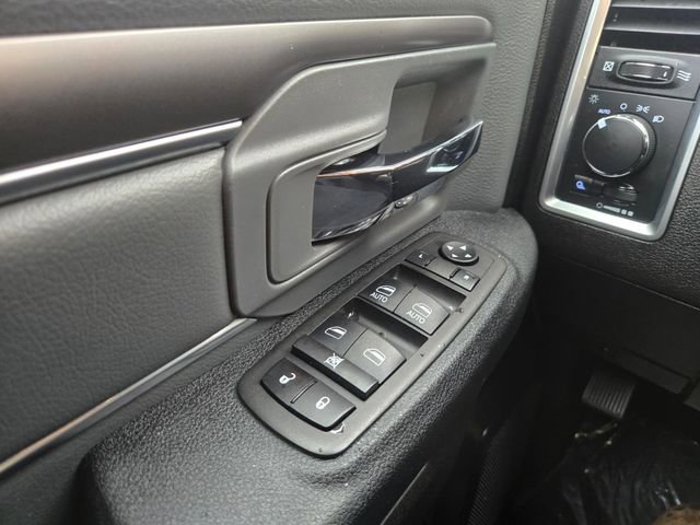 Used 2024 RAM 1500 Classic SLT image 30