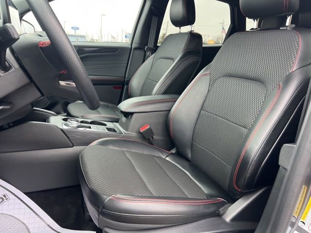 Certified 2024 Ford Escape ST-Line w/ Tech Pack #1 AWD/4WD image 17
