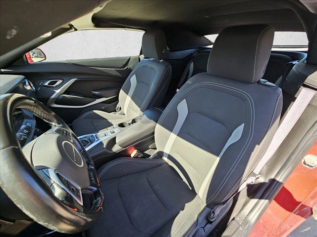 Used 2017 Chevrolet Camaro LT w/ Technology Package RWD image 12
