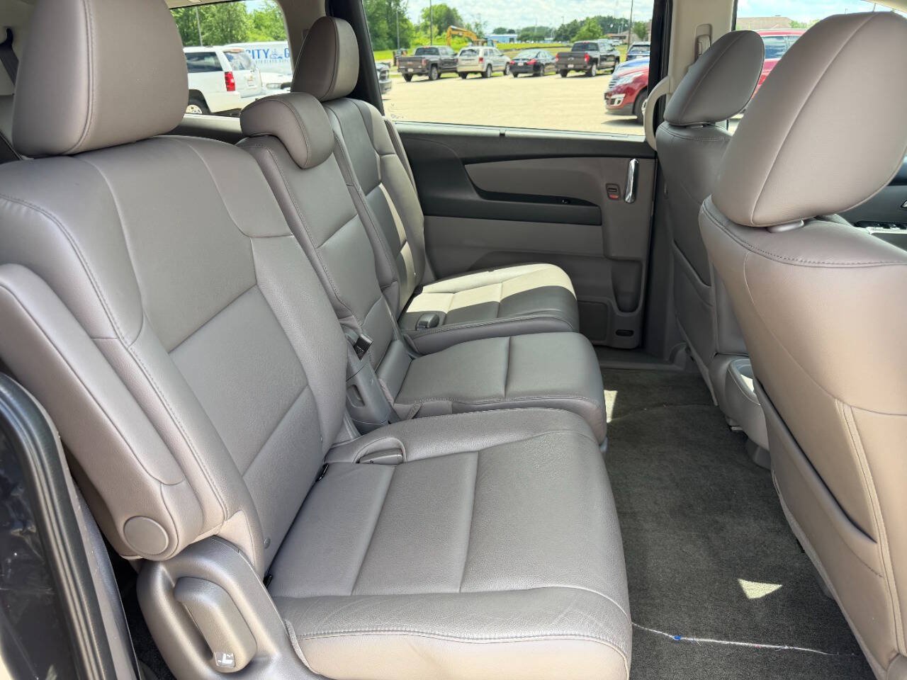 Used 2014 Honda Odyssey EX-L image 12