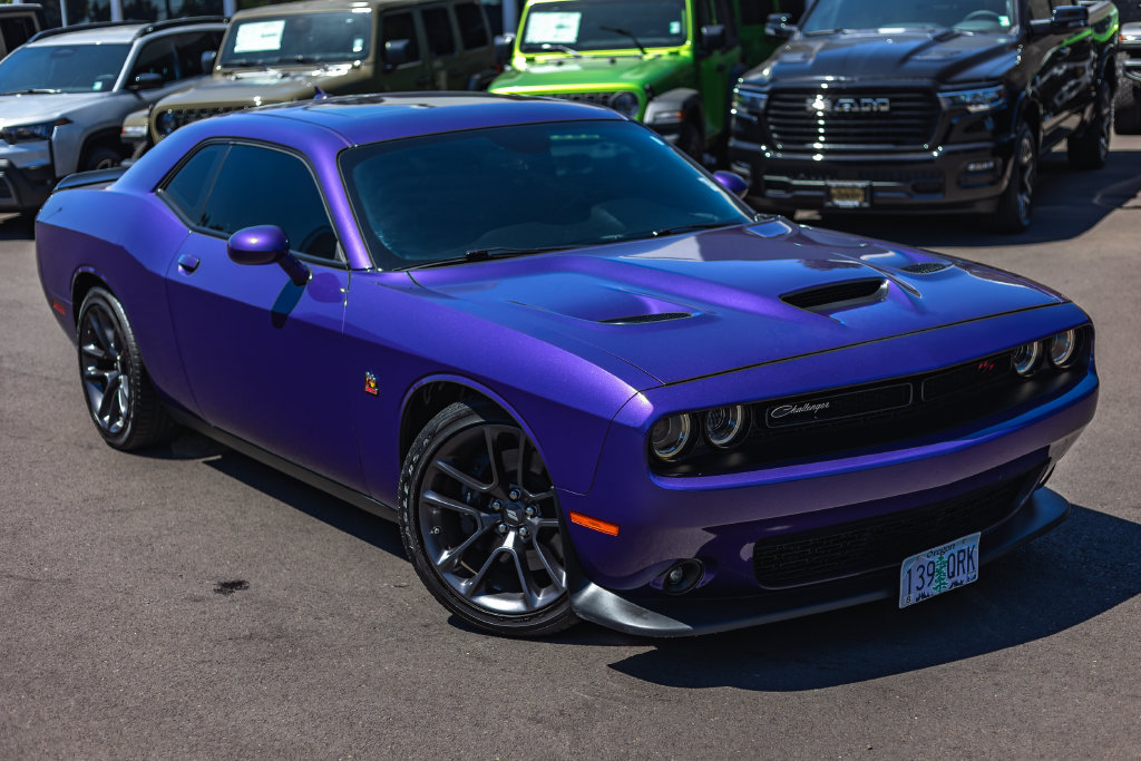 Used 2023 Dodge Challenger R/T Scat Pack RWD image 2