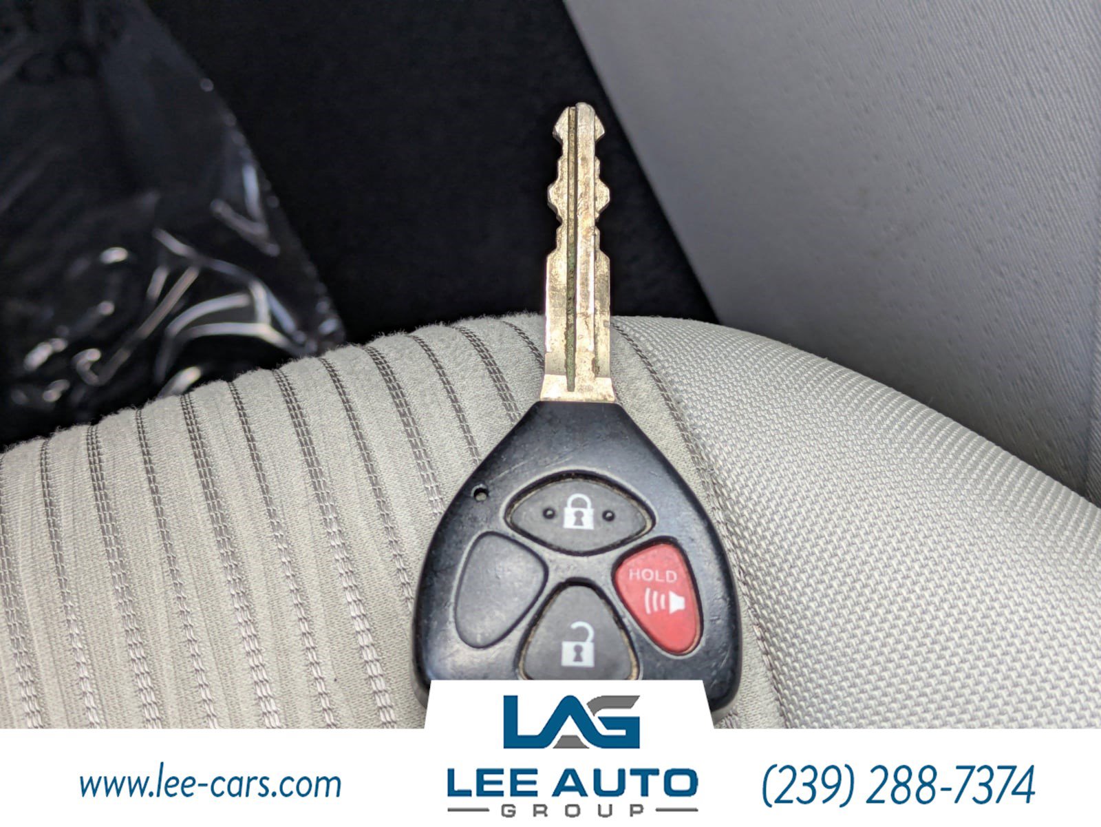 Used 2014 Toyota Venza LE FWD image 25