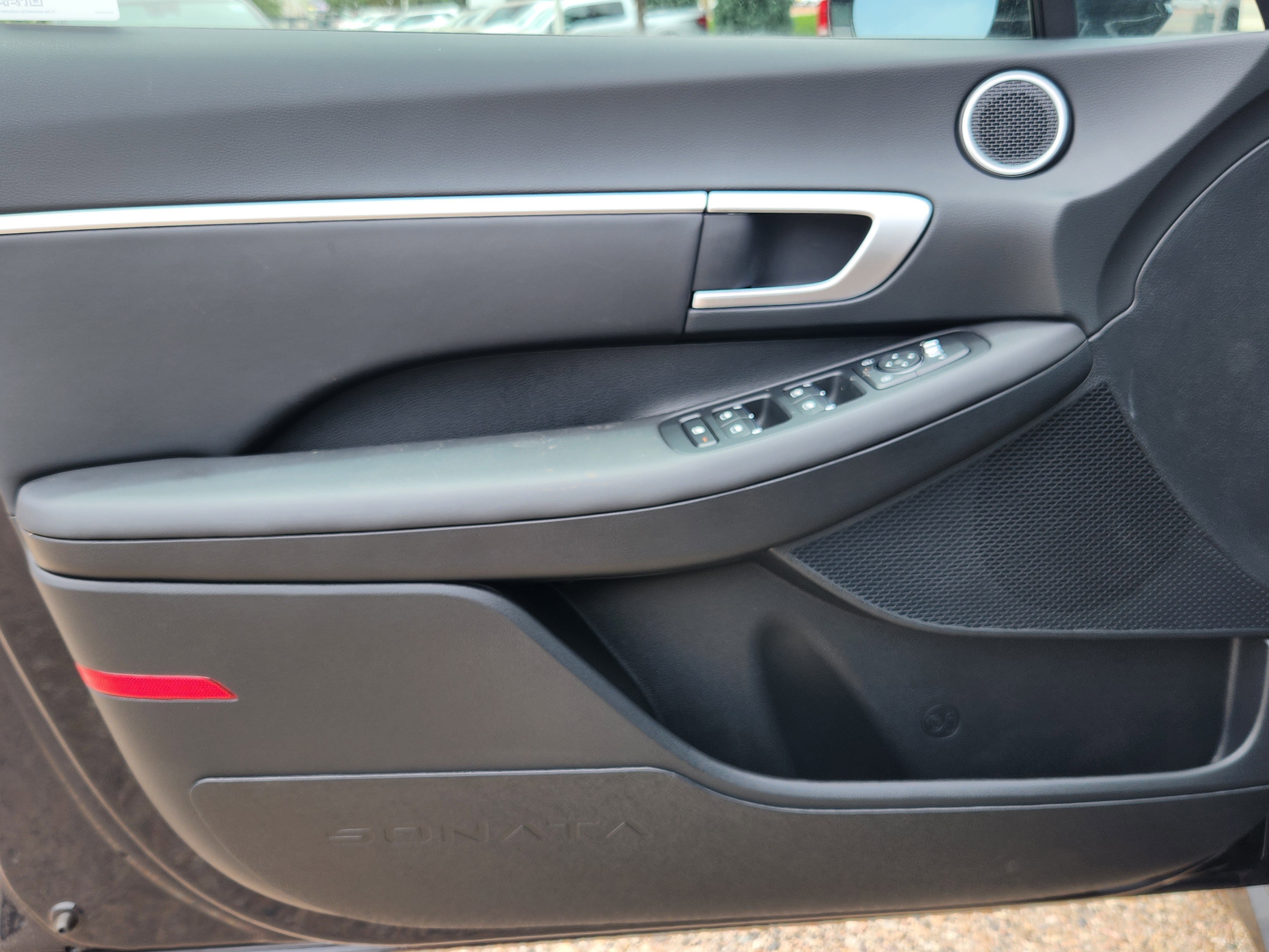 New 2025 Hyundai Sonata SEL image 6