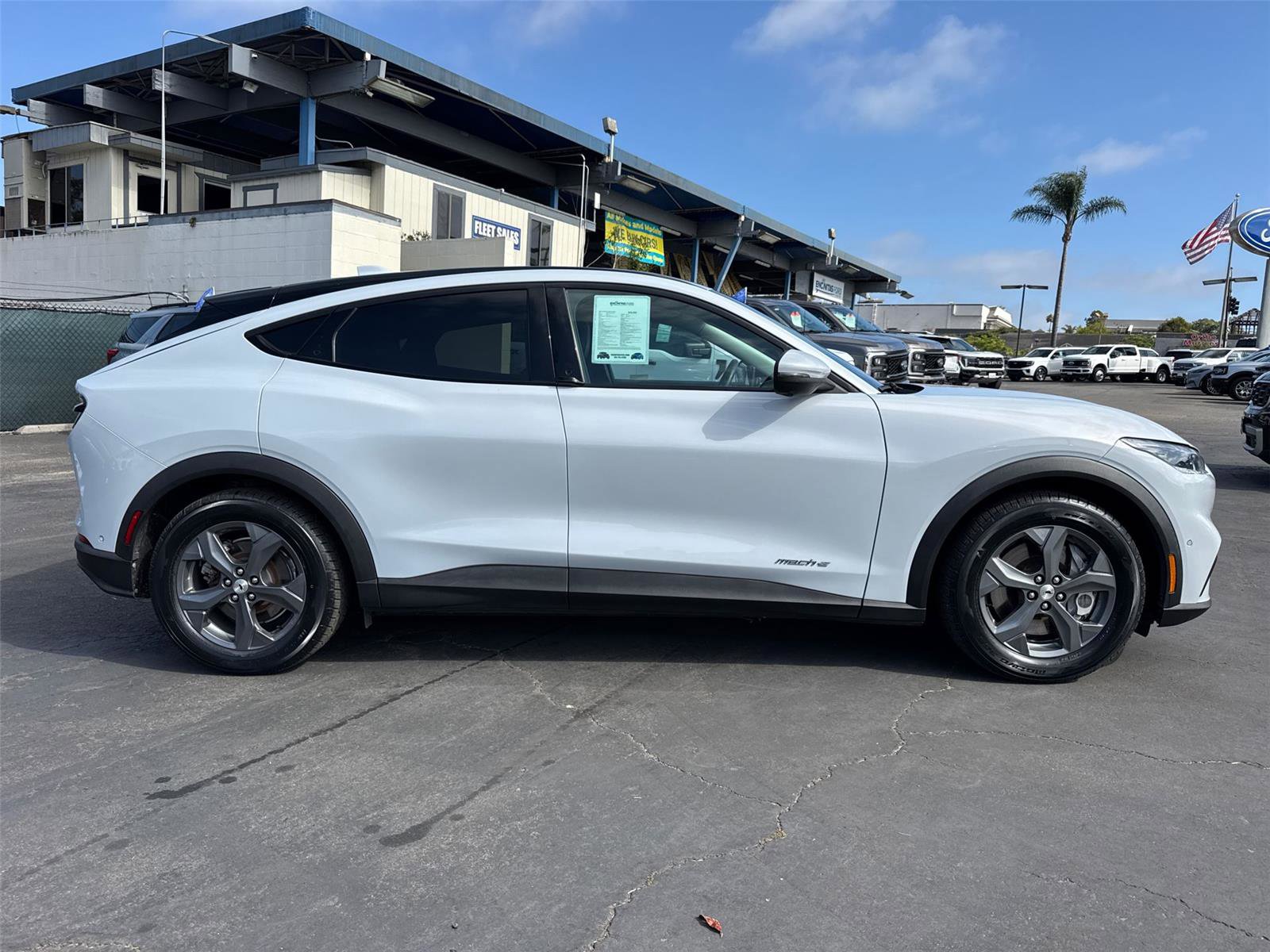 Used 2022 Ford Mustang Mach-E Select w/ Comfort/Technology Package RWD image 7