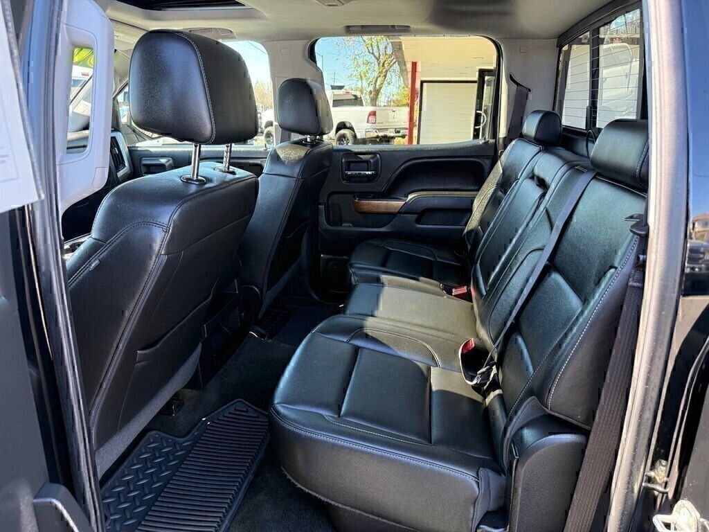 Used 2016 Chevrolet Silverado 1500 LTZ AWD/4WD image 13