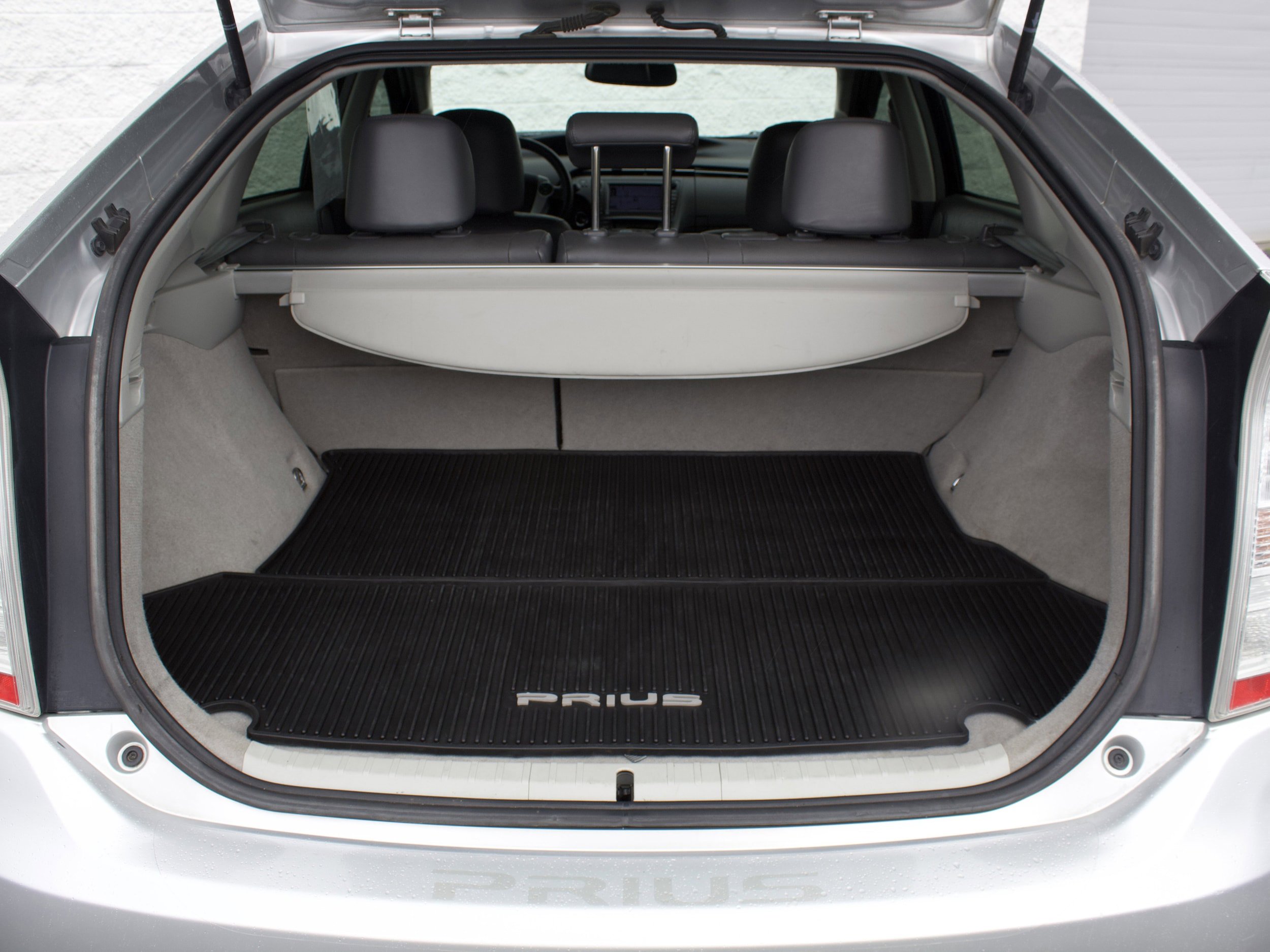Used 2011 Toyota Prius Four w/ Solar Roof Pkg image 27