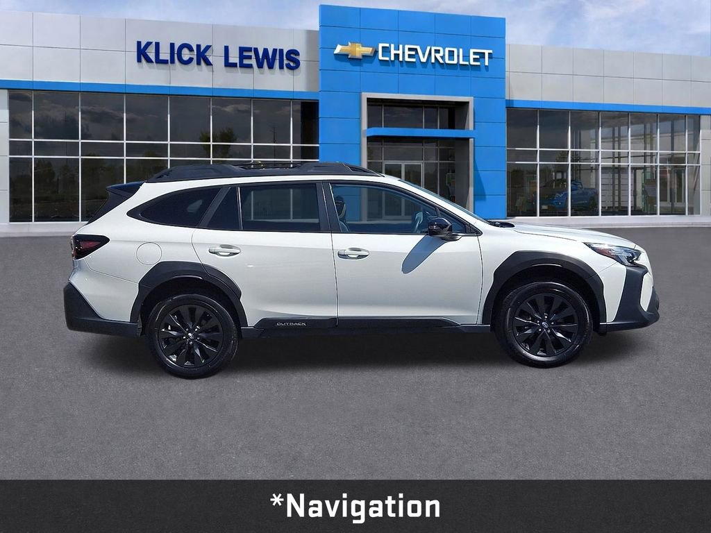Used 2023 Subaru Outback Onyx Edition AWD/4WD image 9