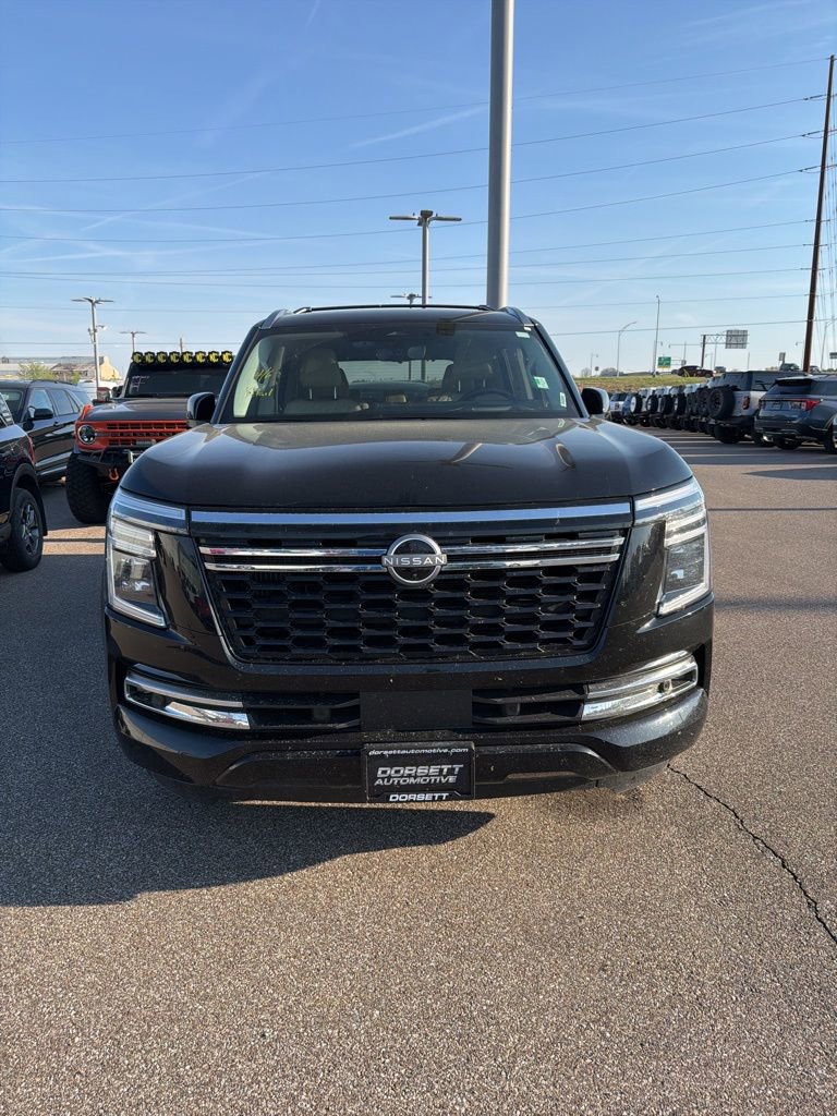 Used 2025 Nissan Armada Platinum image 2