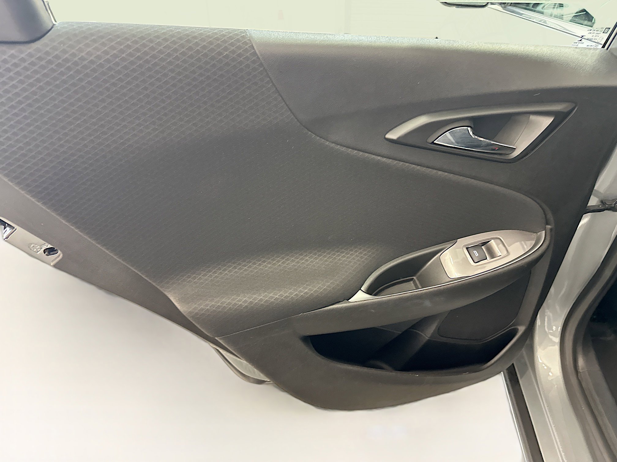 Used 2024 Chevrolet Malibu LS image 27