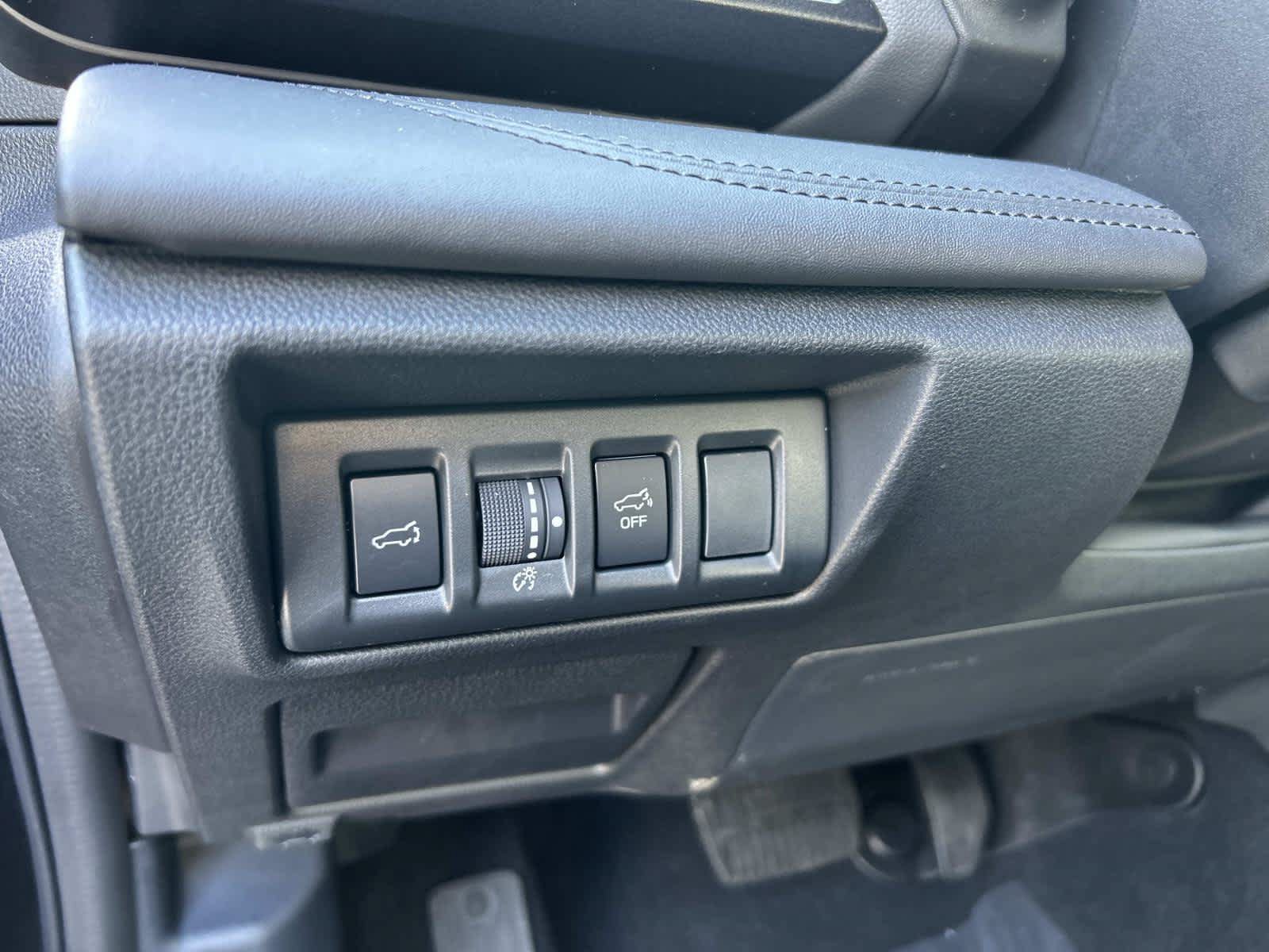 Used 2025 Subaru Outback Wilderness AWD/4WD image 20