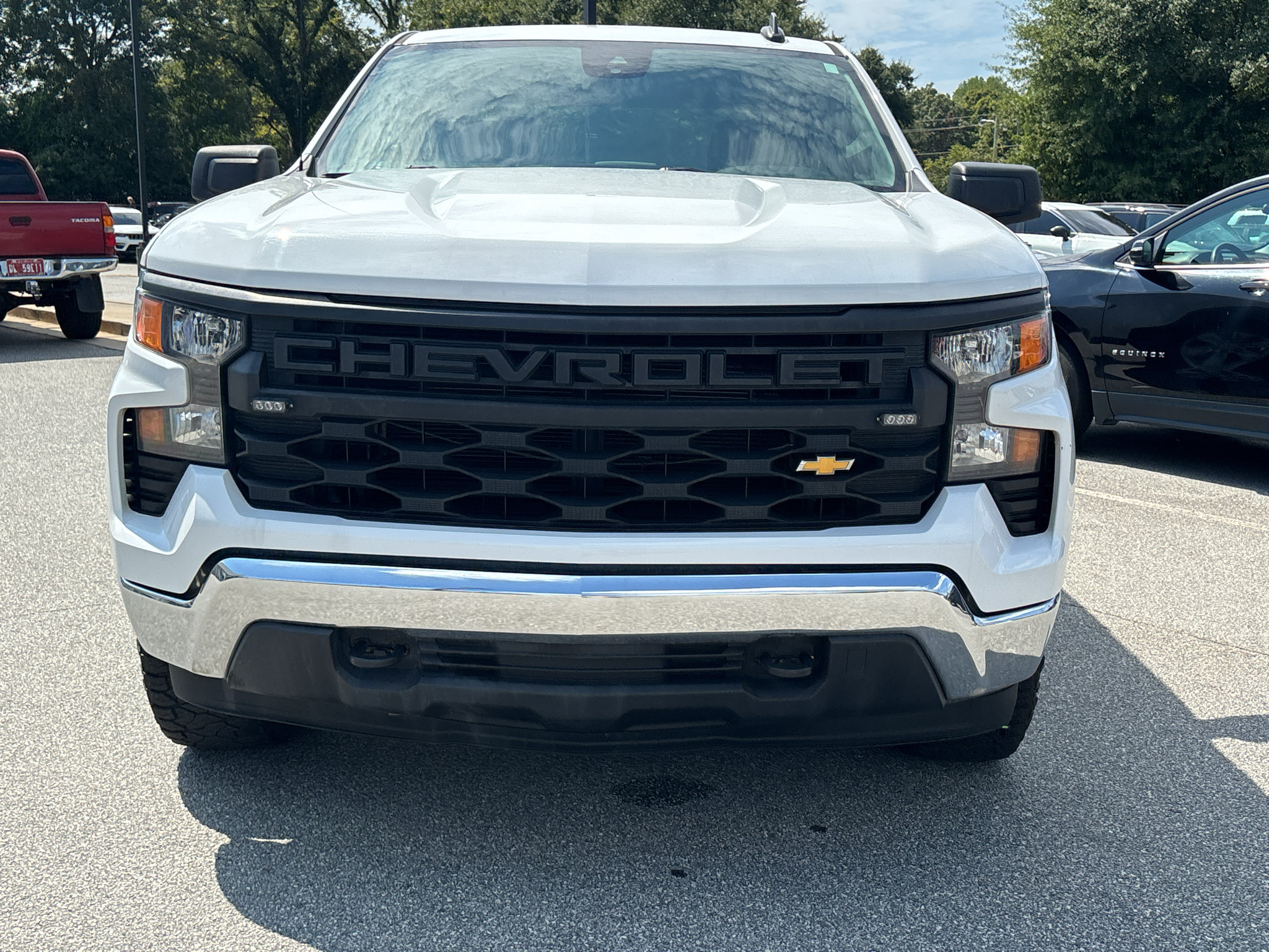 Used 2023 Chevrolet Silverado 1500 W/T w/ Trailering Package AWD/4WD image 2