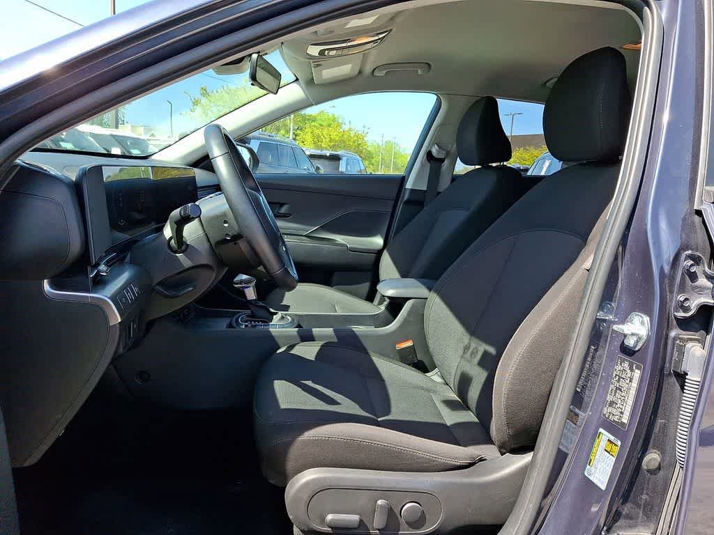 Used 2025 Hyundai Kona SEL AWD/4WD image 12