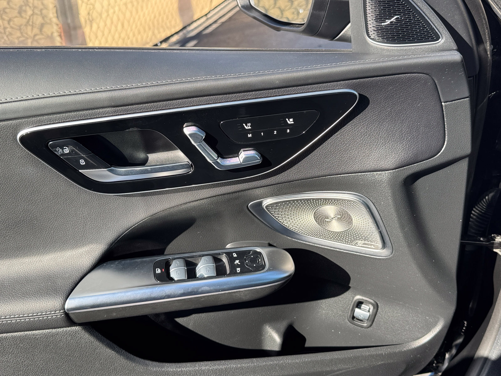 Used 2025 Mercedes-Benz C 300 4MATIC Sedan image 20