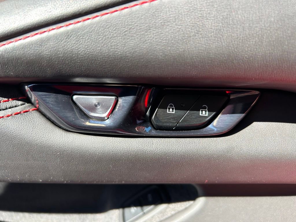 Used 2025 Chevrolet Corvette E-Ray w/ Stealth Interior Trim Package image 51