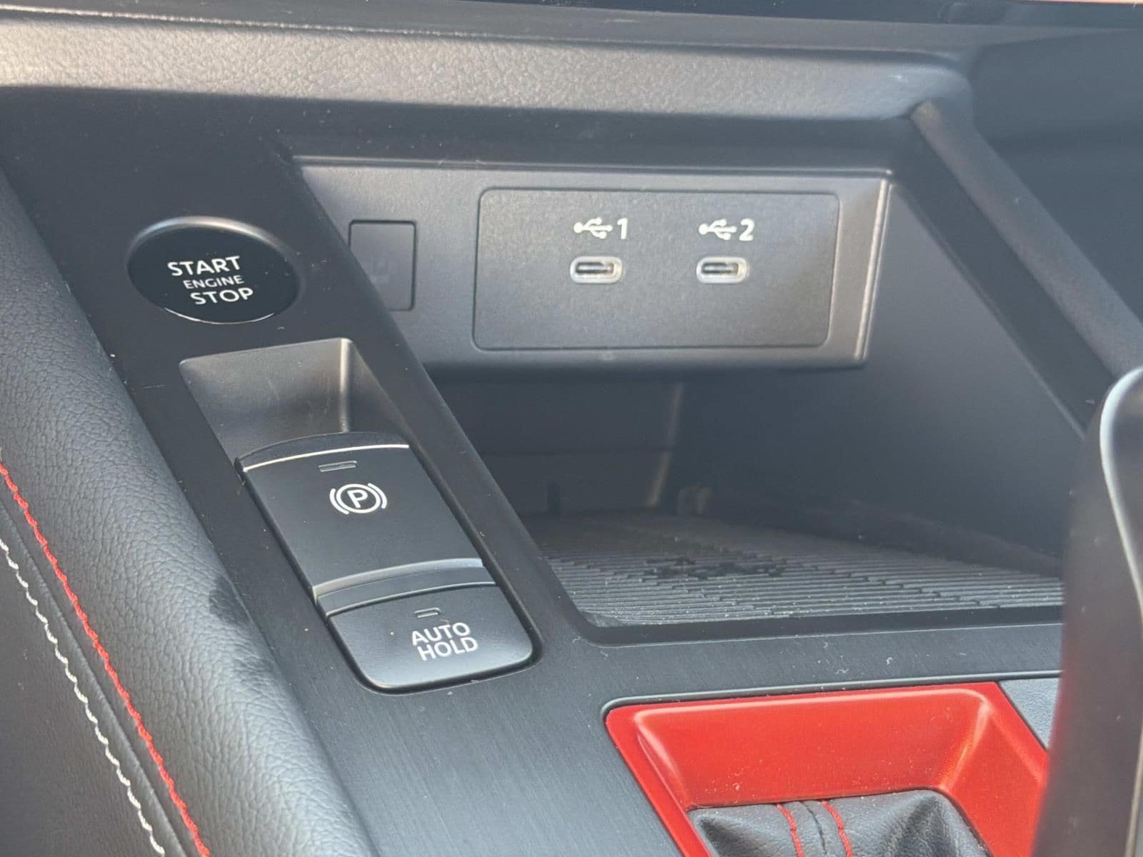 Used 2026 Nissan Kicks SR FWD image 33