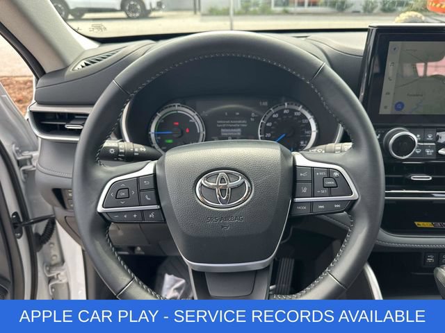 Used 2026 Toyota Highlander XLE AWD/4WD image 8