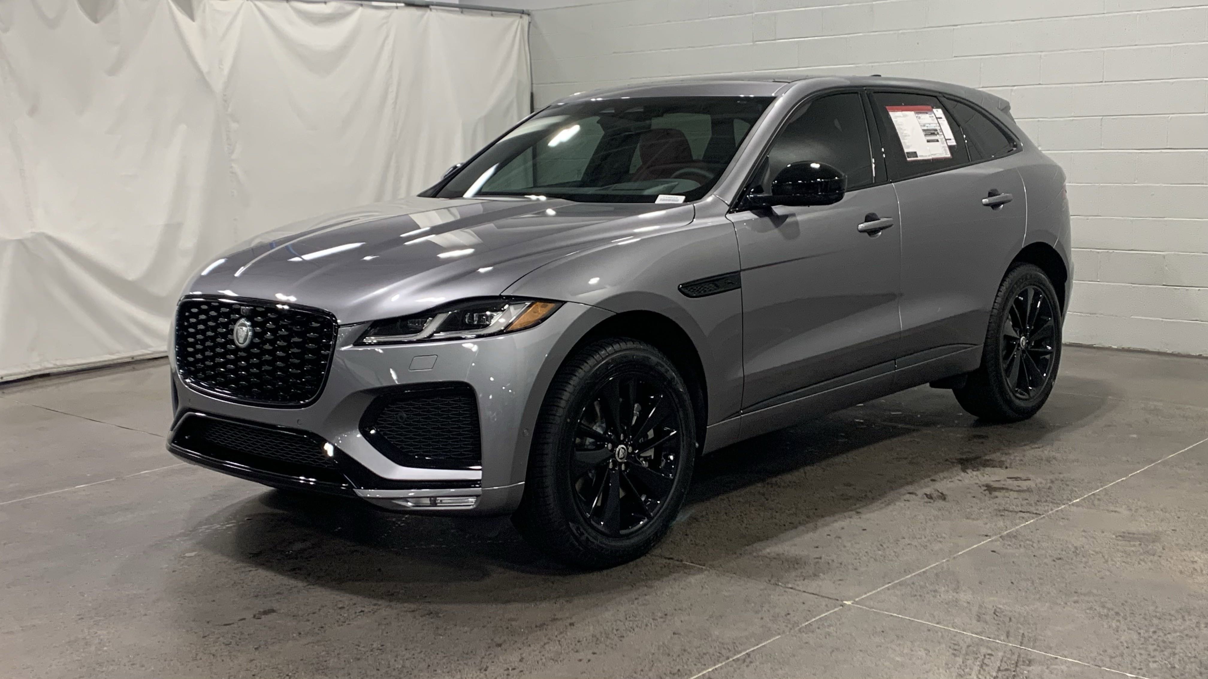 New 2026 Jaguar F-PACE R-Dynamic S image 1