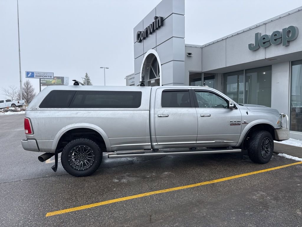 Used 2017 RAM 3500 Laramie Longhorn image 4