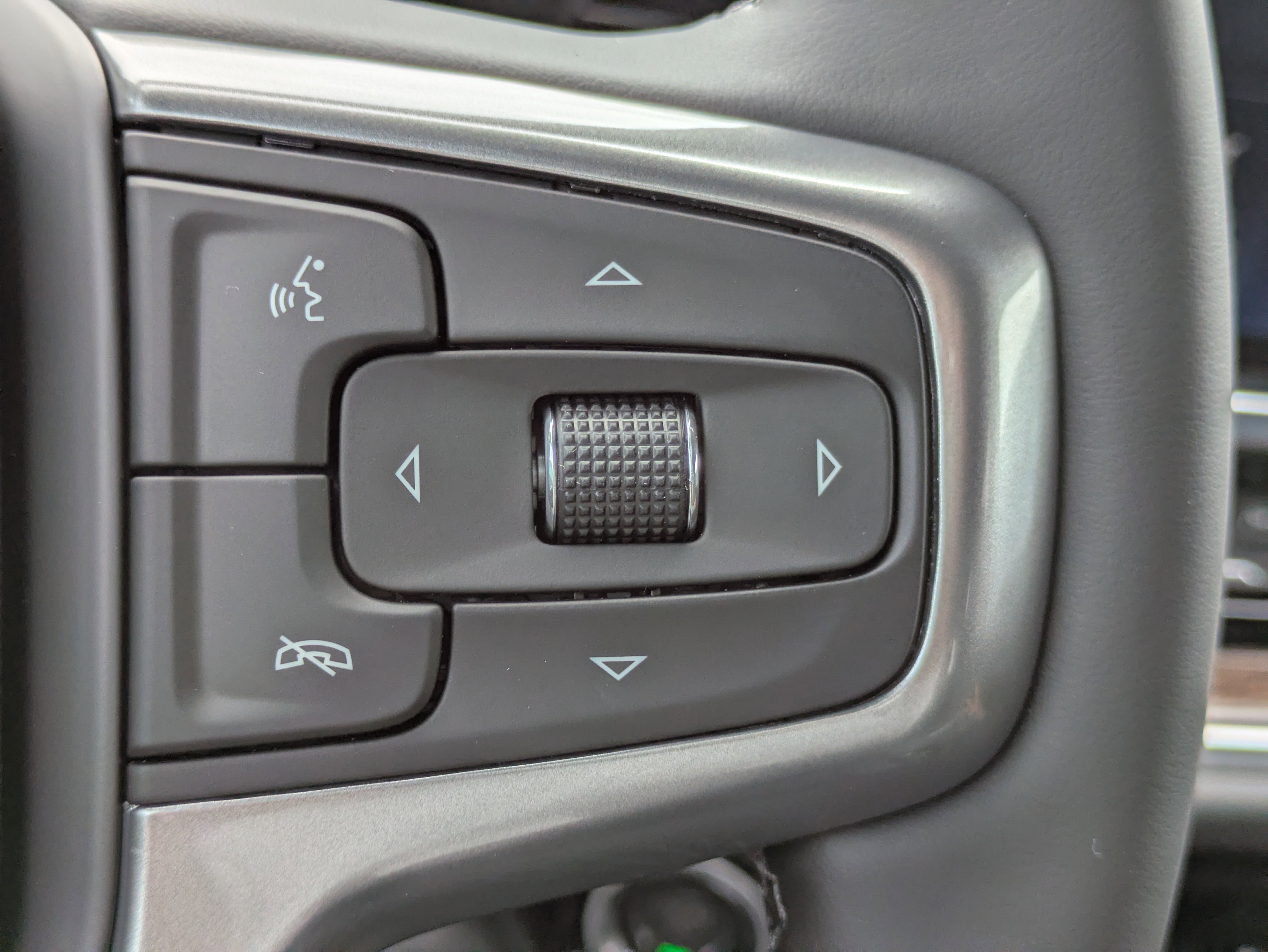 New 2026 Chevrolet Silverado 1500 RST AWD/4WD image 15