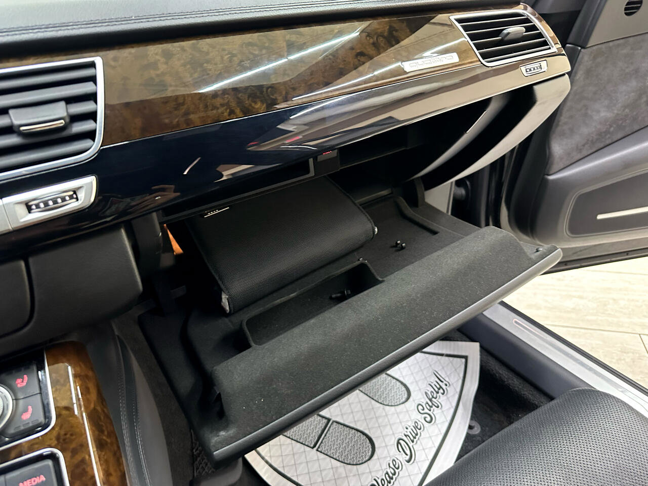 Used 2017 Audi A8 L 3.0T w/ Executive Package image 29