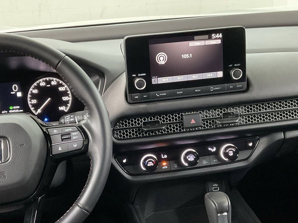 Used 2025 Honda HR-V Sport image 13