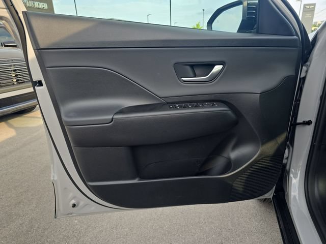 New 2026 Hyundai Kona SEL Premium FWD image 13
