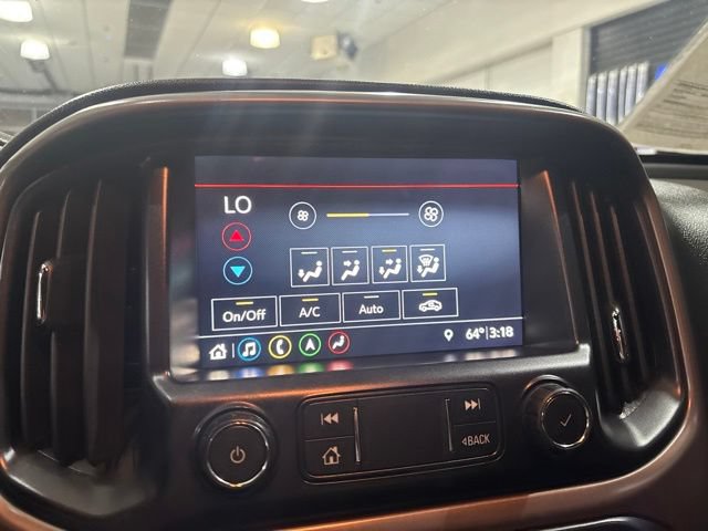 Used 2021 GMC Canyon AT4 w/ Driver Alert Package AWD/4WD image 25