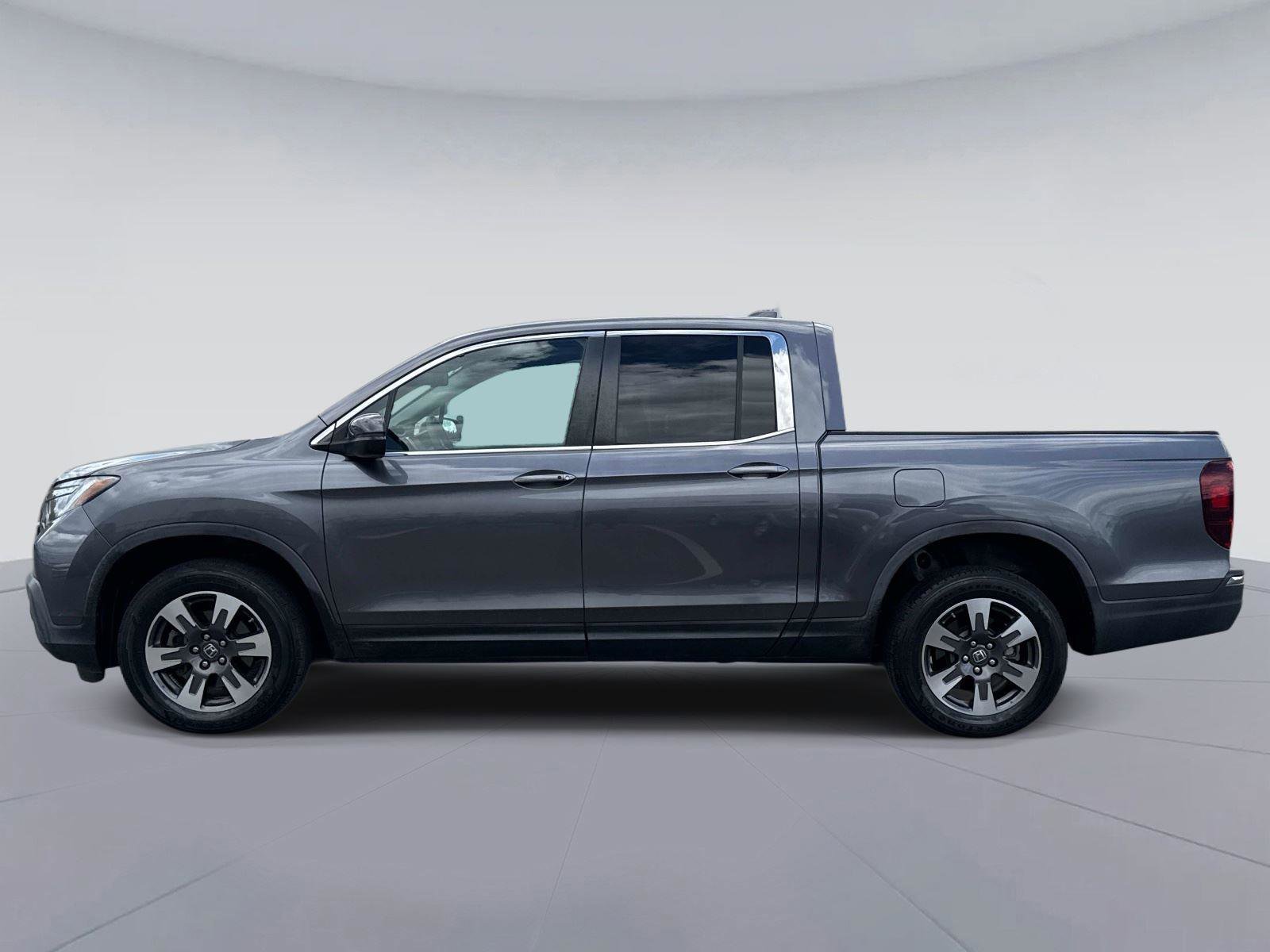 Certified 2017 Honda Ridgeline RTL-T image 7