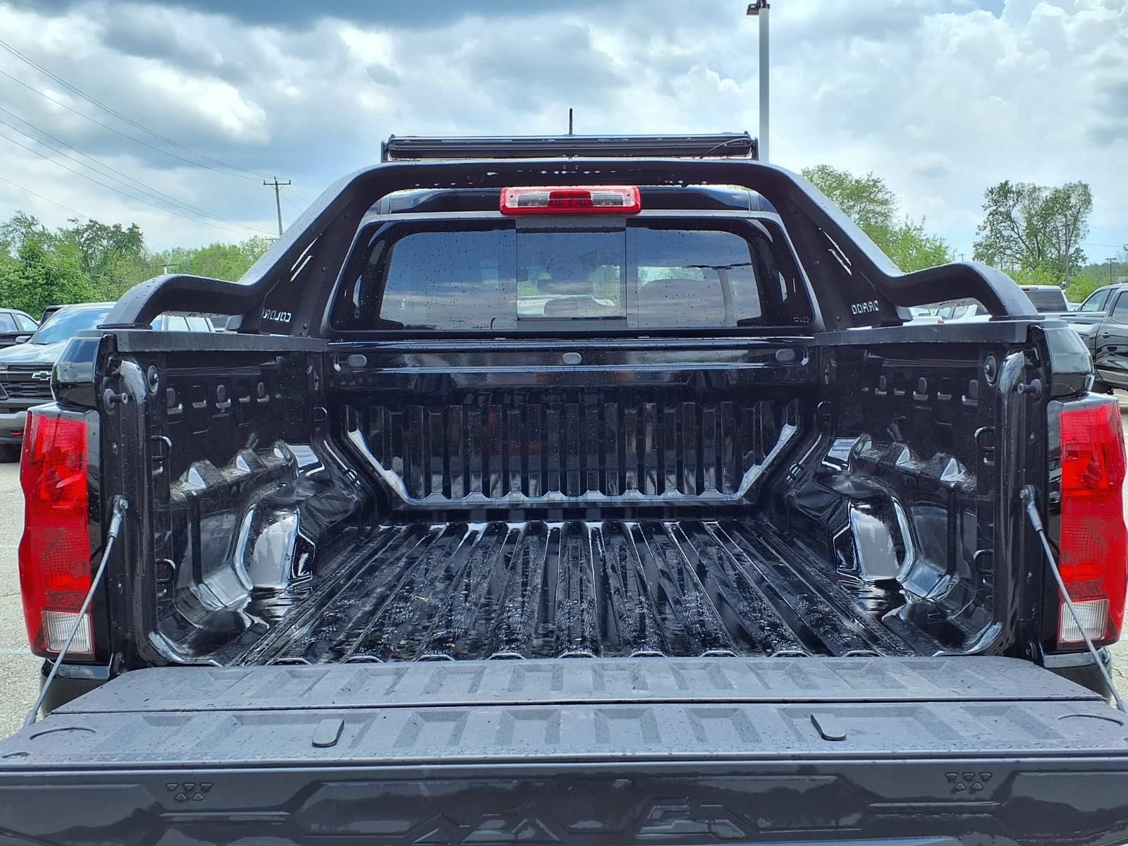 New 2026 Chevrolet Colorado Trail Boss w/ Midnight Edition AWD/4WD image 9