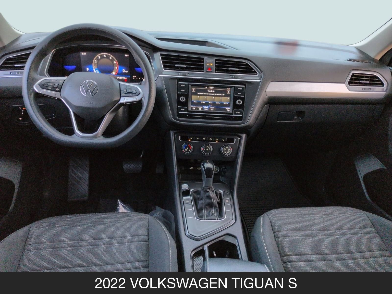 Used 2022 Volkswagen Tiguan S image 14