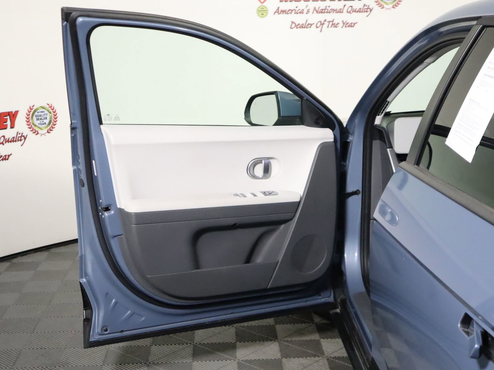 Used 2024 Hyundai Ioniq 5 SEL image 24