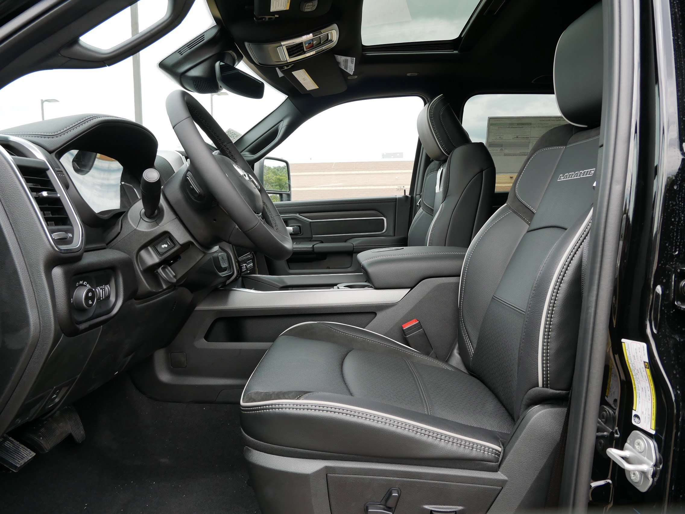 New 2026 RAM 3500 Laramie image 7