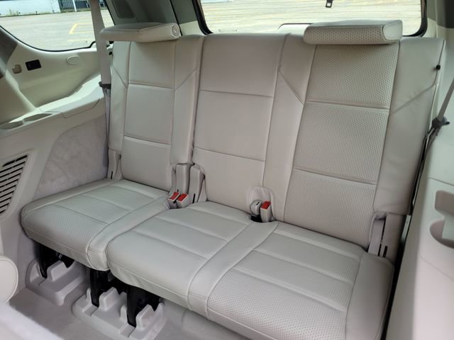 New 2026 Cadillac Escalade Platinum Sport w/ LPO, ONYX Package AWD/4WD image 25