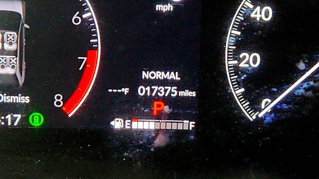 Used 2023 Honda HR-V LX image 15