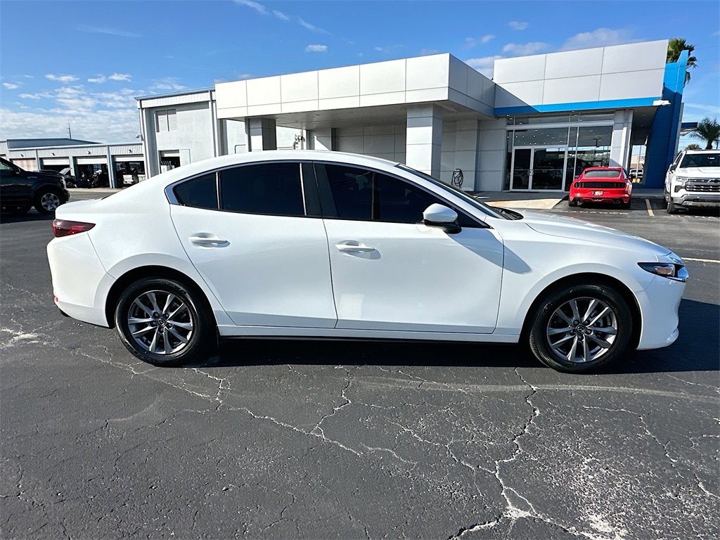 Used 2024 MAZDA MAZDA3 s image 4