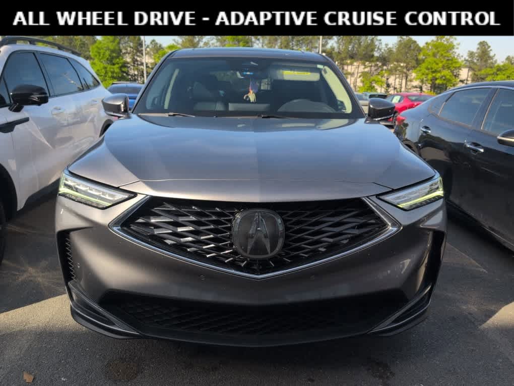 Used 2025 Acura MDX SH-AWD w/ Technology Package image 2