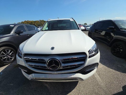 Used 2022 Mercedes-Benz GLS 450 4MATIC image 3