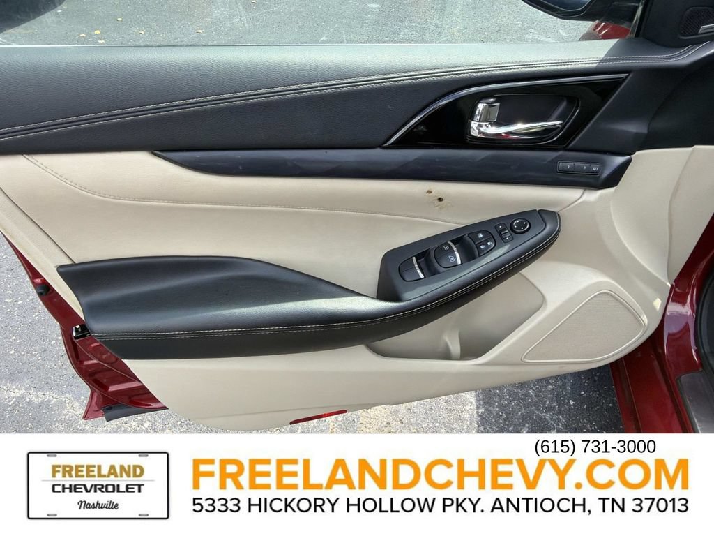 Used 2023 Nissan Maxima Platinum w/ Sport Mat Group FWD image 19